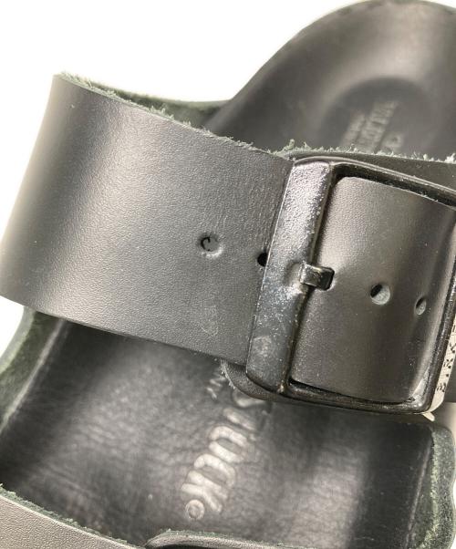 BIRKENSTOCK（ビルケンシュトック）BIRKENSTOCK (ビルケンシュトック) VALENTINO GARAVANI (ヴァレンティノ・ガラヴァーニ) Arizona ブラック サイズ:37の古着・服飾アイテム