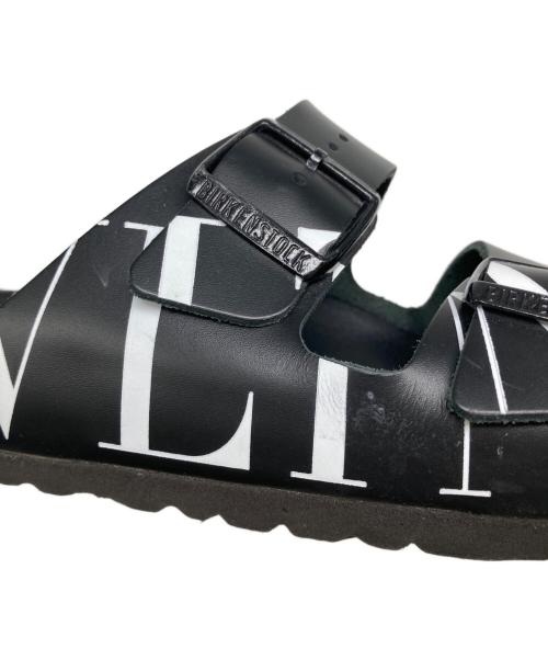 BIRKENSTOCK（ビルケンシュトック）BIRKENSTOCK (ビルケンシュトック) VALENTINO GARAVANI (ヴァレンティノ・ガラヴァーニ) Arizona ブラック サイズ:37の古着・服飾アイテム