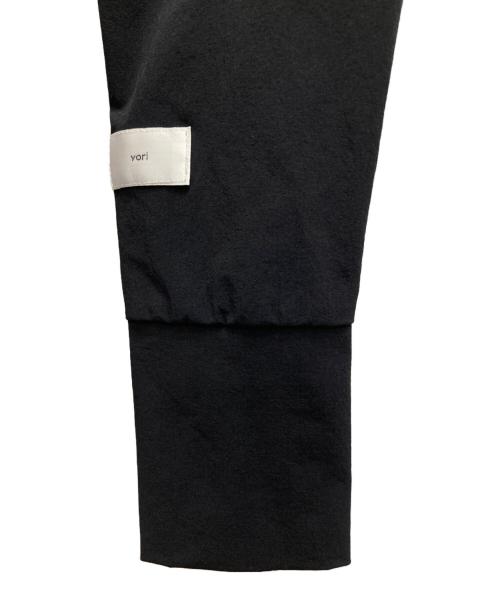 YORI（ヨリ）yori (ヨリ) COOL撥水パーカー ブラック サイズ:Fの古着・服飾アイテム