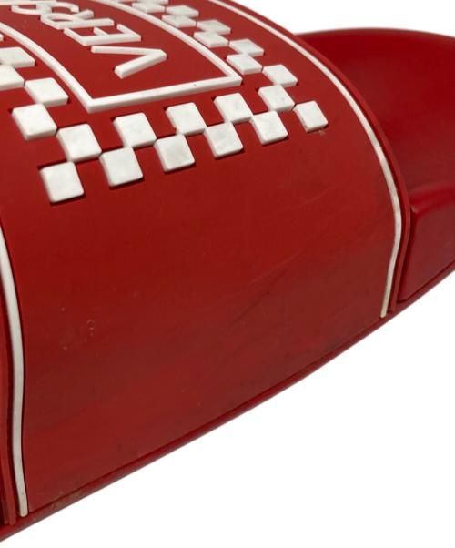 VERSACE（ヴェルサーチェ）VERSACE (ヴェルサーチェ) サンダル レッド サイズ:43の古着・服飾アイテム