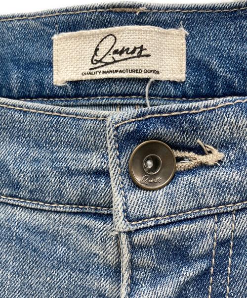 Q.anos（キュアノス）Q.anos (キュアノス) リラックスワイドデニムパンツ ブルーの古着・服飾アイテム