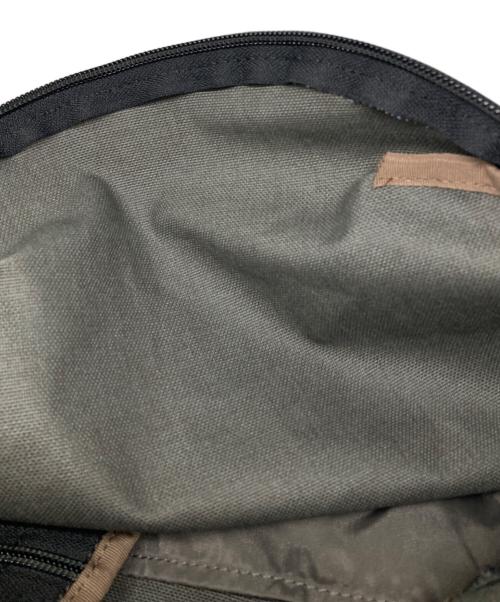 RawLow Mountain works（ロウロウ マウンテンワークス）RawLow Mountain works (ロウロウ マウンテンワークス) バックパック オリーブの古着・服飾アイテム