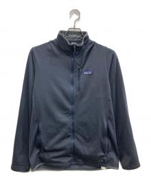 Patagonia（パタゴニア）の古着「R1 Daily Jacket　40510」｜グレー