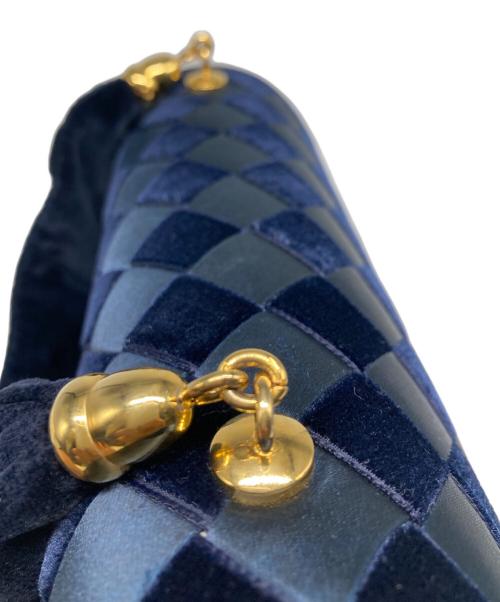 BOTTEGA VENETA（ボッテガベネタ）BOTTEGA VENETA (ボッテガベネタ) イントレチャートベルベットミニバッグ ネイビーの古着・服飾アイテム
