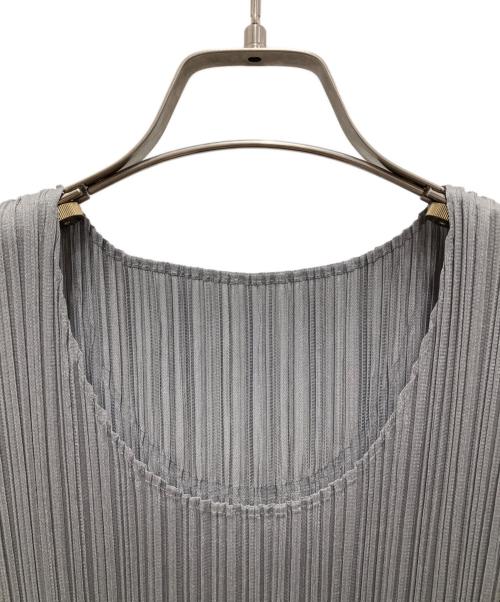 PLEATS PLEASE（プリーツプリーズ）PLEATS PLEASE (プリーツプリーズ) プリーツカットソー グレー サイズ:3の古着・服飾アイテム