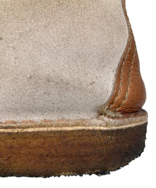 CLARKS（クラークス）CLARKS (クラークス) デザートシューズ ベージュ サイズ:27の古着・服飾アイテム