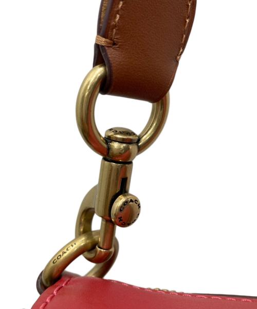 COACH（コーチ）COACH (コーチ) クロスボディバッグ ベージュ×レッドの古着・服飾アイテム