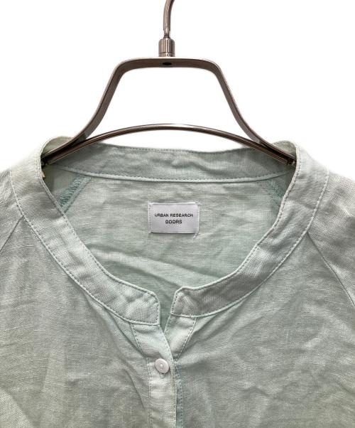 URBAN RESEARCH DOORS（アーバンリサーチドアーズ）URBAN RESEARCH DOORS (アーバンリサーチドアーズ) リネンタックボリュームスリーブブラウス グリーン サイズ:Mの古着・服飾アイテム