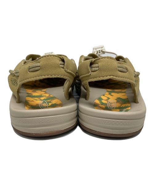 KEEN（キーン）KEEN (キーン) ユニークサンダル ベージュ サイズ:24cmの古着・服飾アイテム