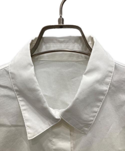 Rirandture（リランドチュール）Rirandture (リランドチュール) ハートロゴ刺繍クロップドシャツ ホワイト サイズ:2の古着・服飾アイテム