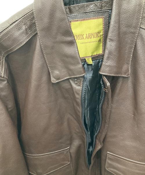 ALPHA INDUSTRIES（アルファインダストリーズ）ALPHA INDUSTRIES (アルファインダストリーズ) KNOX ARMORY A-2フライトジャケット ブラウン サイズ:XLの古着・服飾アイテム