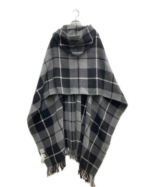 BURBERRY BLUE LABEL（バーバリーロンドンブルーレーベル）BURBERRY BLUE LABEL (バーバリーロンドンブルーレーベル) ウールポンチョ グレー サイズ:38の古着・服飾アイテム