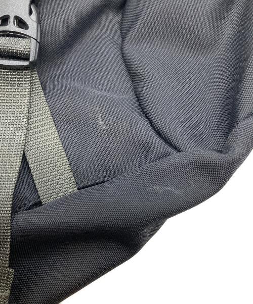 Patagonia（パタゴニア）Patagonia (パタゴニア) Atom 8L アトムスリング ボディバッグ ブラックの古着・服飾アイテム