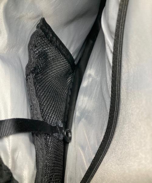 Patagonia（パタゴニア）Patagonia (パタゴニア) Atom 8L アトムスリング ボディバッグ ブラックの古着・服飾アイテム