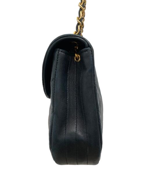 CHANEL（シャネル）CHANEL (シャネル) デカココ マトラッセ チェーンショルダーバッグ ブラックの古着・服飾アイテム