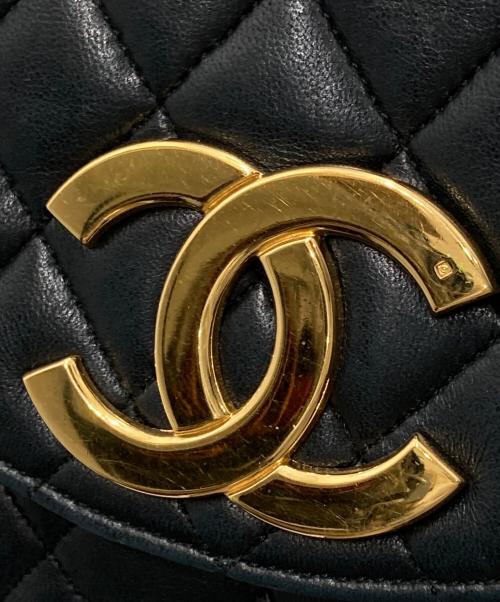 CHANEL（シャネル）CHANEL (シャネル) デカココ マトラッセ チェーンショルダーバッグ ブラックの古着・服飾アイテム
