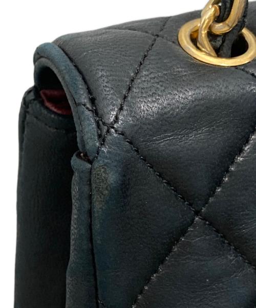 CHANEL（シャネル）CHANEL (シャネル) デカココ マトラッセ チェーンショルダーバッグ ブラックの古着・服飾アイテム