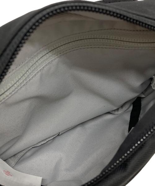 ARC'TERYX（アークテリクス）ARC'TERYX (アークテリクス) マンティス1 ショルダーバッグ ブラックの古着・服飾アイテム
