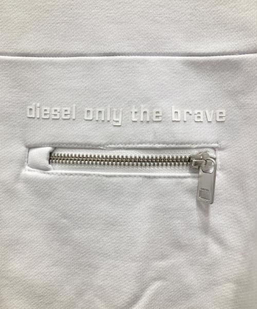 DIESEL（ディーゼル）DIESEL (ディーゼル) クルーネックスウェット ホワイト サイズ:Lの古着・服飾アイテム