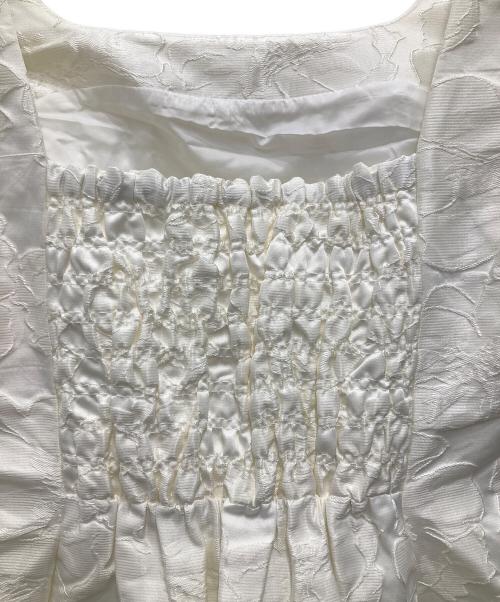 MISTREASS（ミストレアス）MISTREASS (ミストレアス) Flower Jacquard Princess Dress ホワイト サイズ:F 未使用品の古着・服飾アイテム