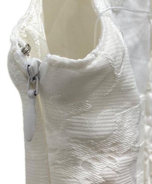 MISTREASS（ミストレアス）MISTREASS (ミストレアス) Flower Jacquard Princess Dress ホワイト サイズ:F 未使用品の古着・服飾アイテム