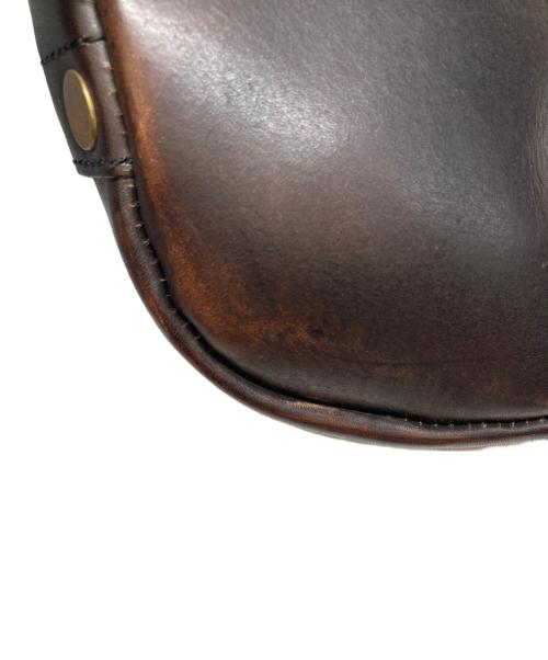 vasco（ヴァスコ）vasco (ヴァスコ) ポストマンショルダーバッグ ブラウンの古着・服飾アイテム