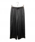 23区ニジュウサンク）の古着「スムースサテンタックワイドパンツ」｜ブラック