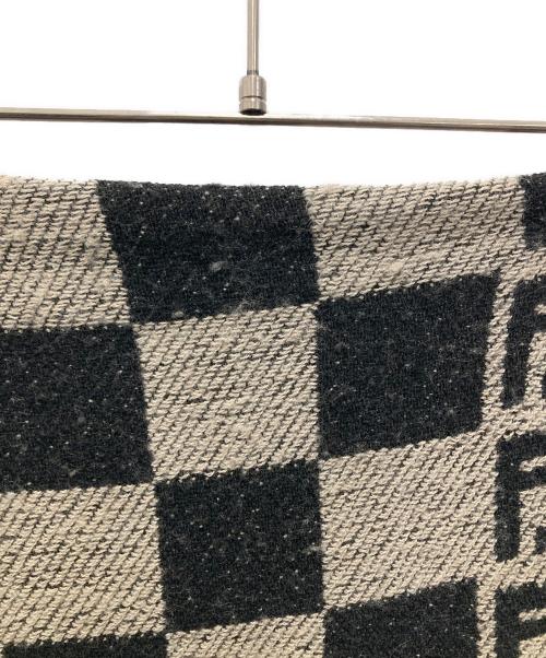 FENDI（フェンディ）FENDI (フェンディ) ストール ブラック×ベージュの古着・服飾アイテム