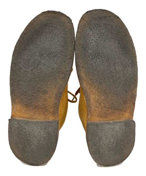 CLARKS（クラークス）CLARKS (クラークス) スウェード デザートブーツ ベージュ サイズ:４1/2の古着・服飾アイテム