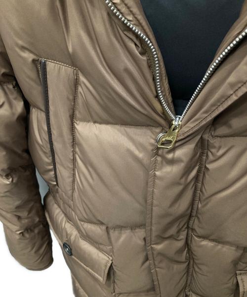 dunhill（ダンヒル）dunhill (ダンヒル) フィンラクーンファー フーデッドダウンパーカー ブラウン サイズ:Mの古着・服飾アイテム