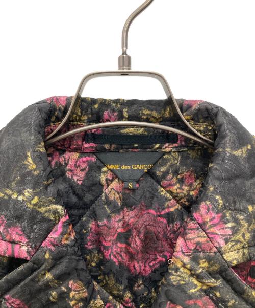 COMME des GARCONS（コムデギャルソン）COMME des GARCONS (コムデギャルソン) 中綿キルティングジャケット ブラック サイズ:Sの古着・服飾アイテム