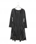 SPECCHIOスペッチオ）の古着「シャトルプリーツワンピース」｜ブラック