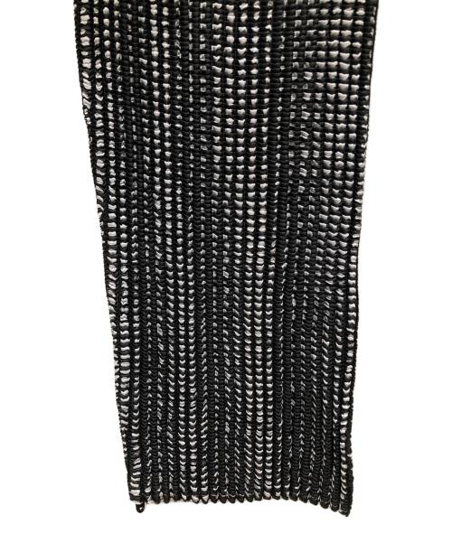 SPECCHIO（スペッチオ）SPECCHIO (スペッチオ) シャトルプリーツワンピース ブラック サイズ:40の古着・服飾アイテム