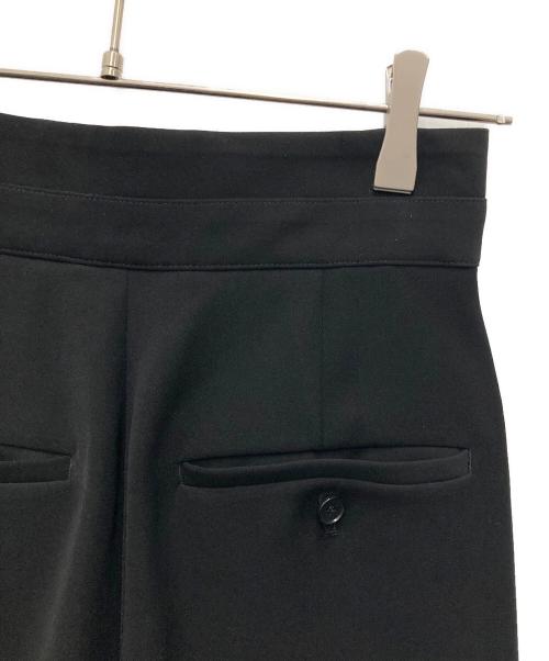Noble（ノーブル）Noble (ノーブル) ドレープサテンダブルベルトハーフパンツ ブラック サイズ:36の古着・服飾アイテム