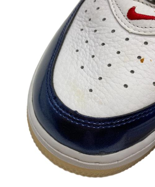 NIKE（ナイキ）NIKE (ナイキ) Air Force 1 Mid QS INDEPENDENCE DAY ホワイト×ネイビー サイズ:27.5cmの古着・服飾アイテム