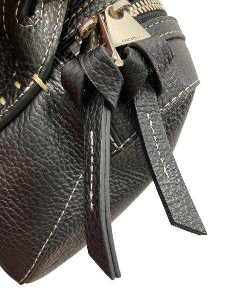 A VACATION（ア ヴァケーション）A VACATION (ア ヴァケーション) TRAPEZE LEATHER ハンドバッグ ブラックの古着・服飾アイテム