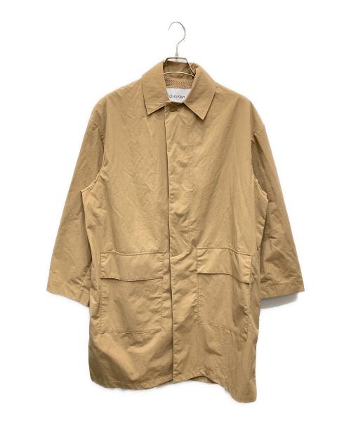 Calvin Klein（カルバンクライン）Calvin Klein (カルバンクライン) ナイロンコート ベージュ サイズ:XSの古着・服飾アイテム