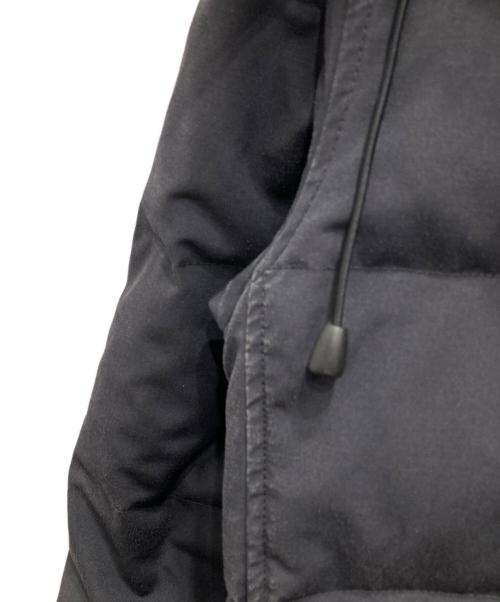 CANADA GOOSE（カナダグース）CANADA GOOSE (カナダグース) MACKENZIE PARKA ネイビー サイズ:Sの古着・服飾アイテム