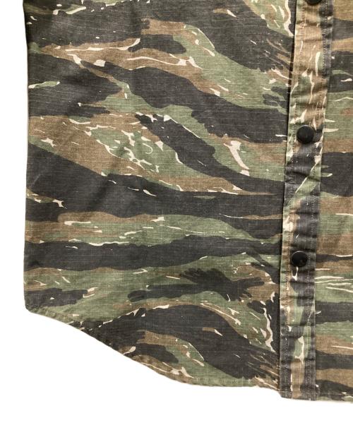 SUPREME（シュプリーム）SUPREME (シュプリーム) タイガーカモシャツ カーキ サイズ:Mの古着・服飾アイテム