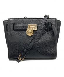 MICHAEL KORS（マイケル・コース）の古着「Hamilton Traveler Messenger Crossbody/ハミルトン トラベラー メッセンジャー クロスボディ」｜ブラック