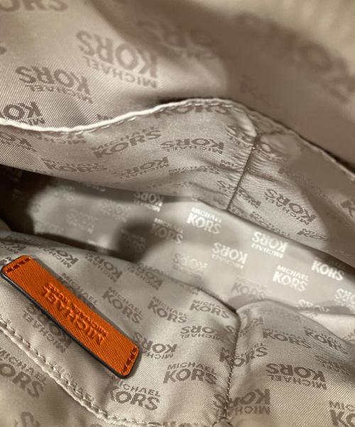 MICHAEL KORS（マイケル・コース）MICHAEL KORS (マイケル・コース) Emmy Large Dome Satchel/エミー ラージ ドーム サッチェル オレンジの古着・服飾アイテム