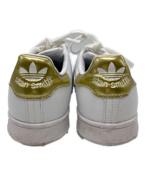 adidas（アディダス）adidas (アディダス) STAN SMITH W ホワイト×ゴールド サイズ:23.5の古着・服飾アイテム