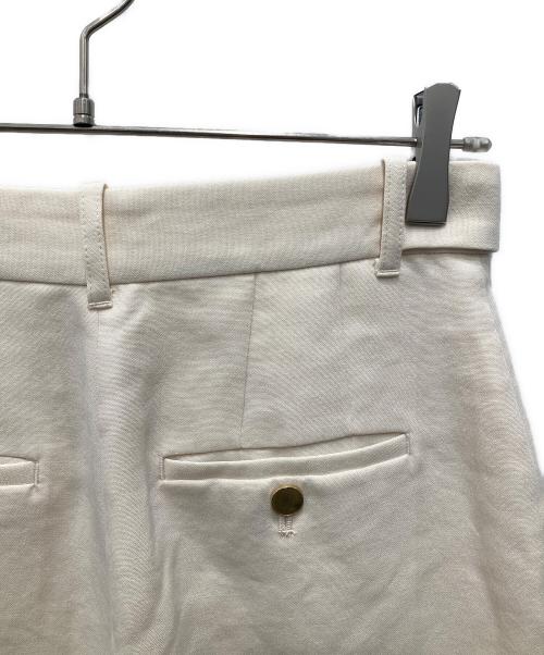 allureville（アルアバイル）allureville (アルアバイル) ダブルカバークロススラックスパンツ アイボリー サイズ:2の古着・服飾アイテム