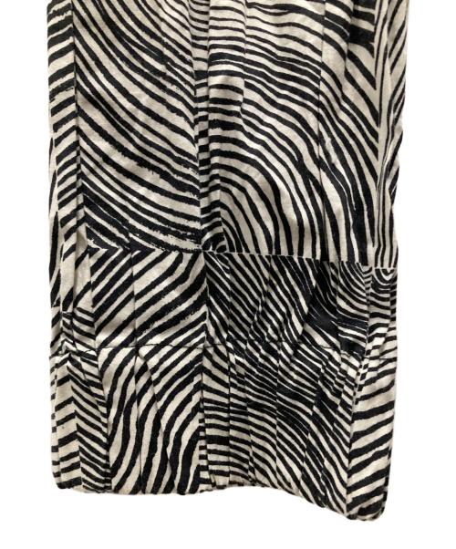 marimekko（マリメッコ）marimekko (マリメッコ) 総柄パンツ ホワイト×ブラック サイズ:36の古着・服飾アイテム