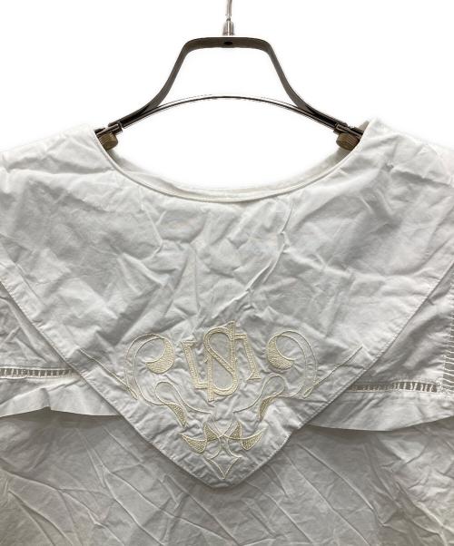 Ameri（アメリ）AMERI (アメリ) UND 2ウェイハンカチエンブロイダリートップ ホワイト サイズ:Ｆの古着・服飾アイテム