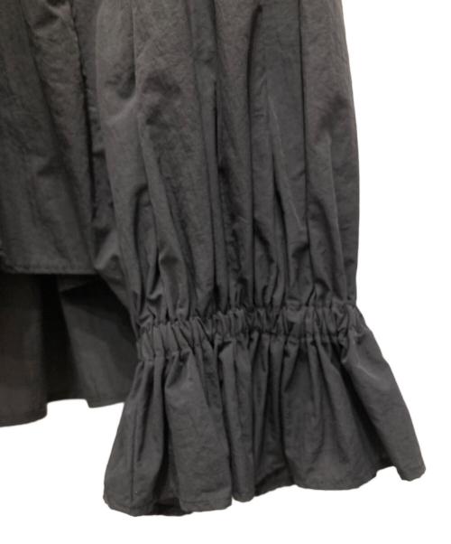 IENA（イエナ）IENA (イエナ) ライトタフタ ショートギャザーブラウス ブラック サイズ:不明（実寸をご確認ください）の古着・服飾アイテム