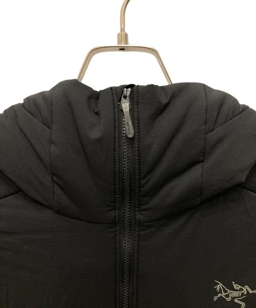 ARC'TERYX（アークテリクス）ARC'TERYX (アークテリクス) ATOM AR HOODY/アトム エーアール フーディ ブラック サイズ:Lの古着・服飾アイテム