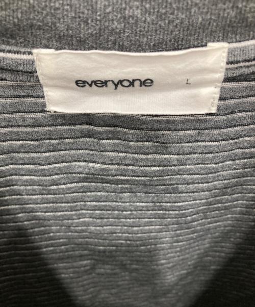 everyone（エブリワン）everyone (エブリワン) ボーダー長袖Tシャツ グレー サイズ:Lの古着・服飾アイテム