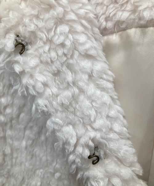 YORI（ヨリ）yori (ヨリ) プードルフードジレ アイボリー サイズ:Fの古着・服飾アイテム