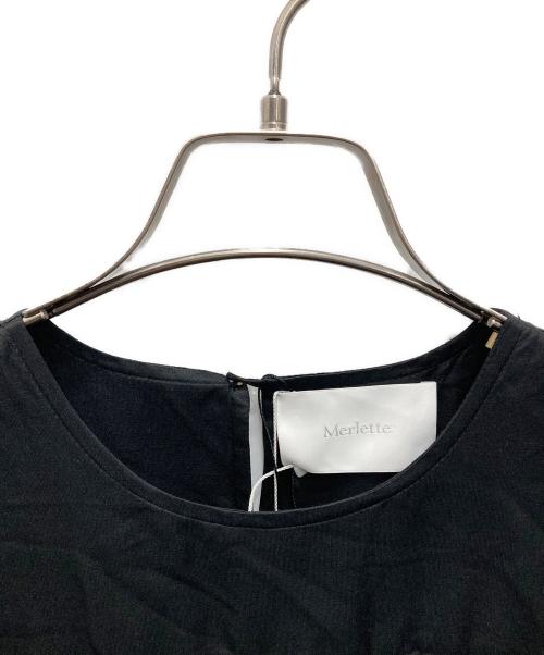 merlette（マーレット）merlette (マーレット) MARTEL PLEATED DARK CHAMBRAY ブラック サイズ:XXS 未使用品の古着・服飾アイテム